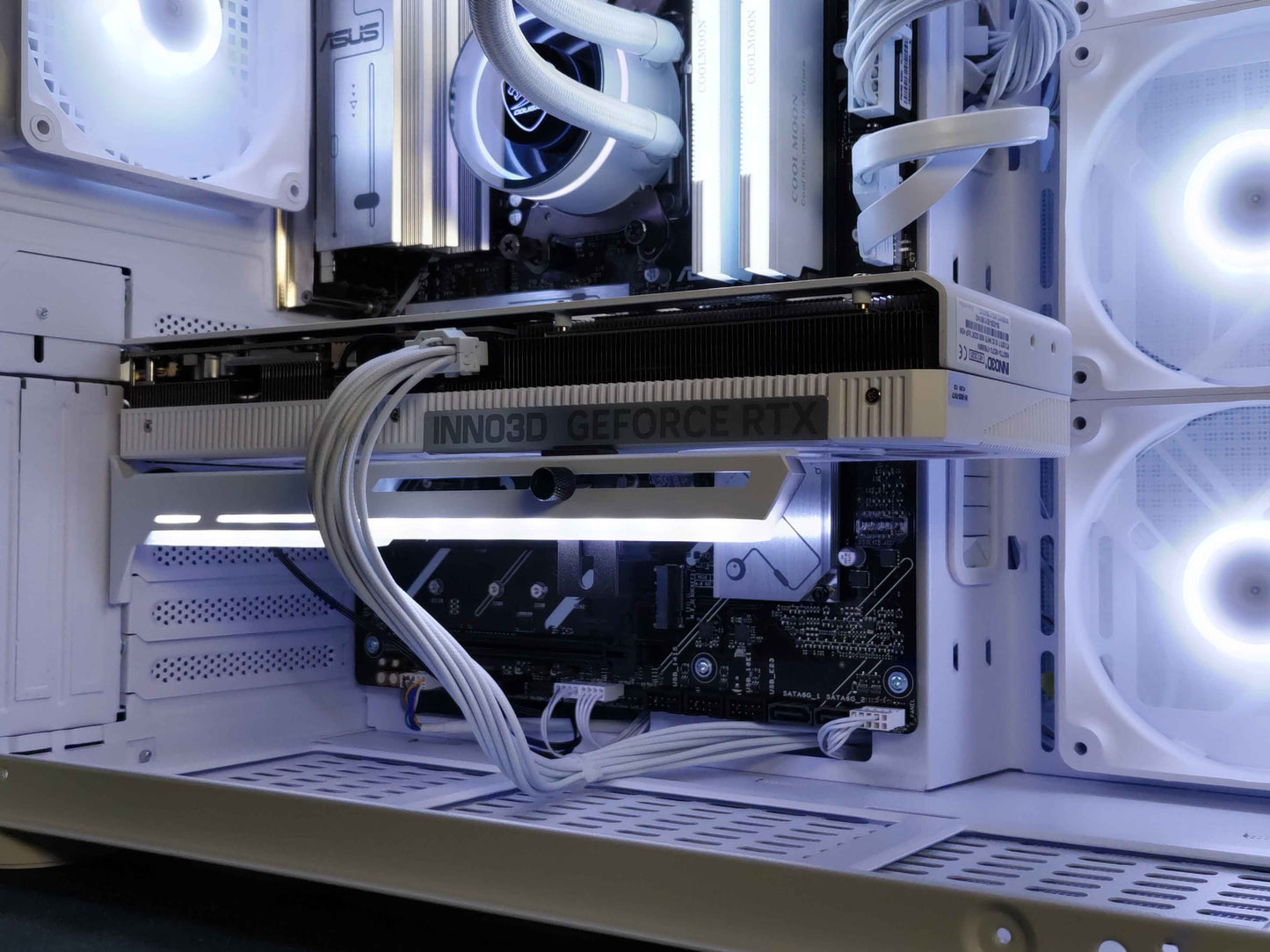 【2026サマーセール】COUGAR FV150 RE White/AM5-Ryzen 7 7800X3D/RTX5070搭載モデル