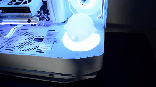 【FV270RGBWhite】AM5-Ryzen 7 9800X3D/RTX5070Ti搭載モデル