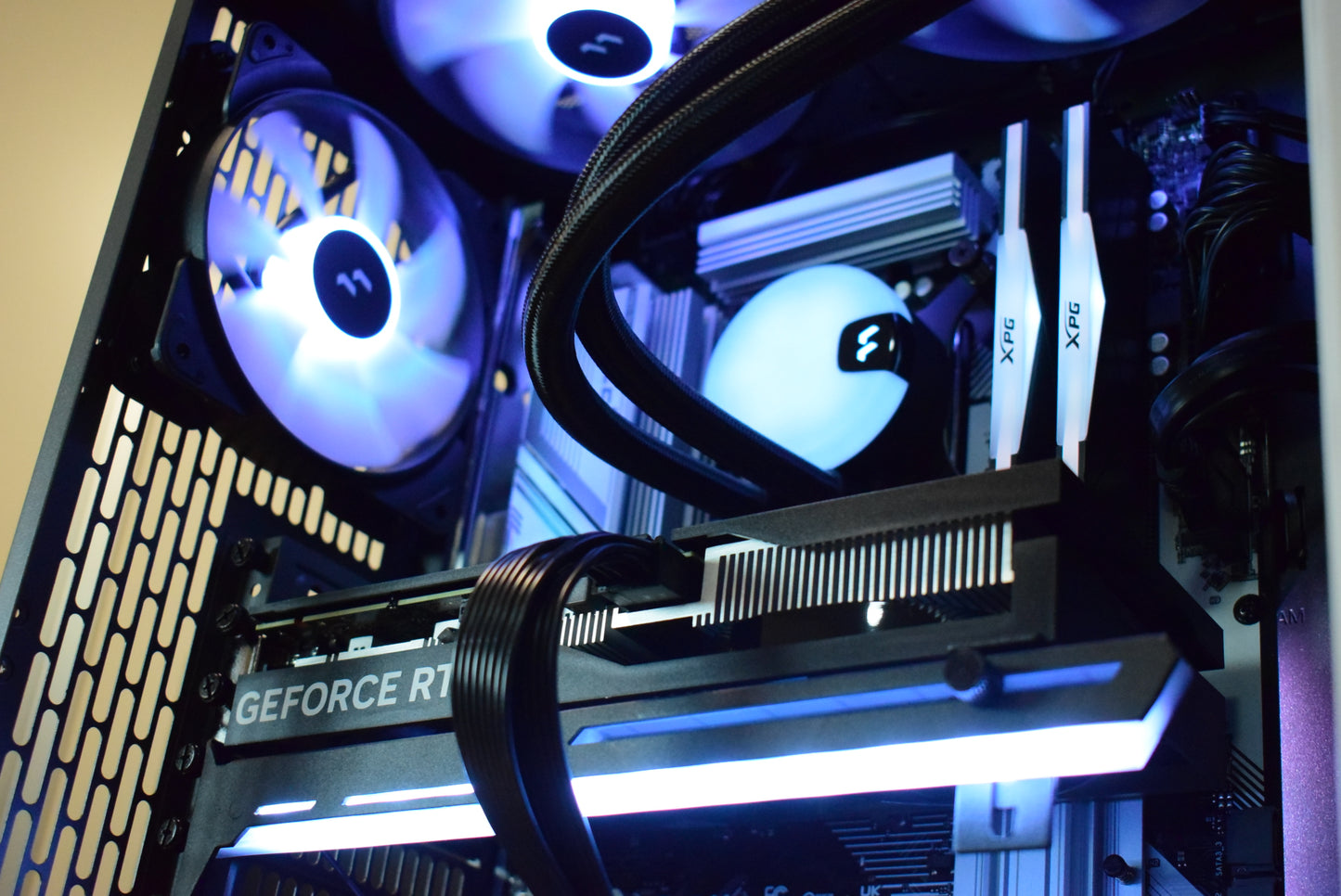 【NorthTG White】AM5-Ryzen 7 9800X3D/RX9070XT搭載モデル