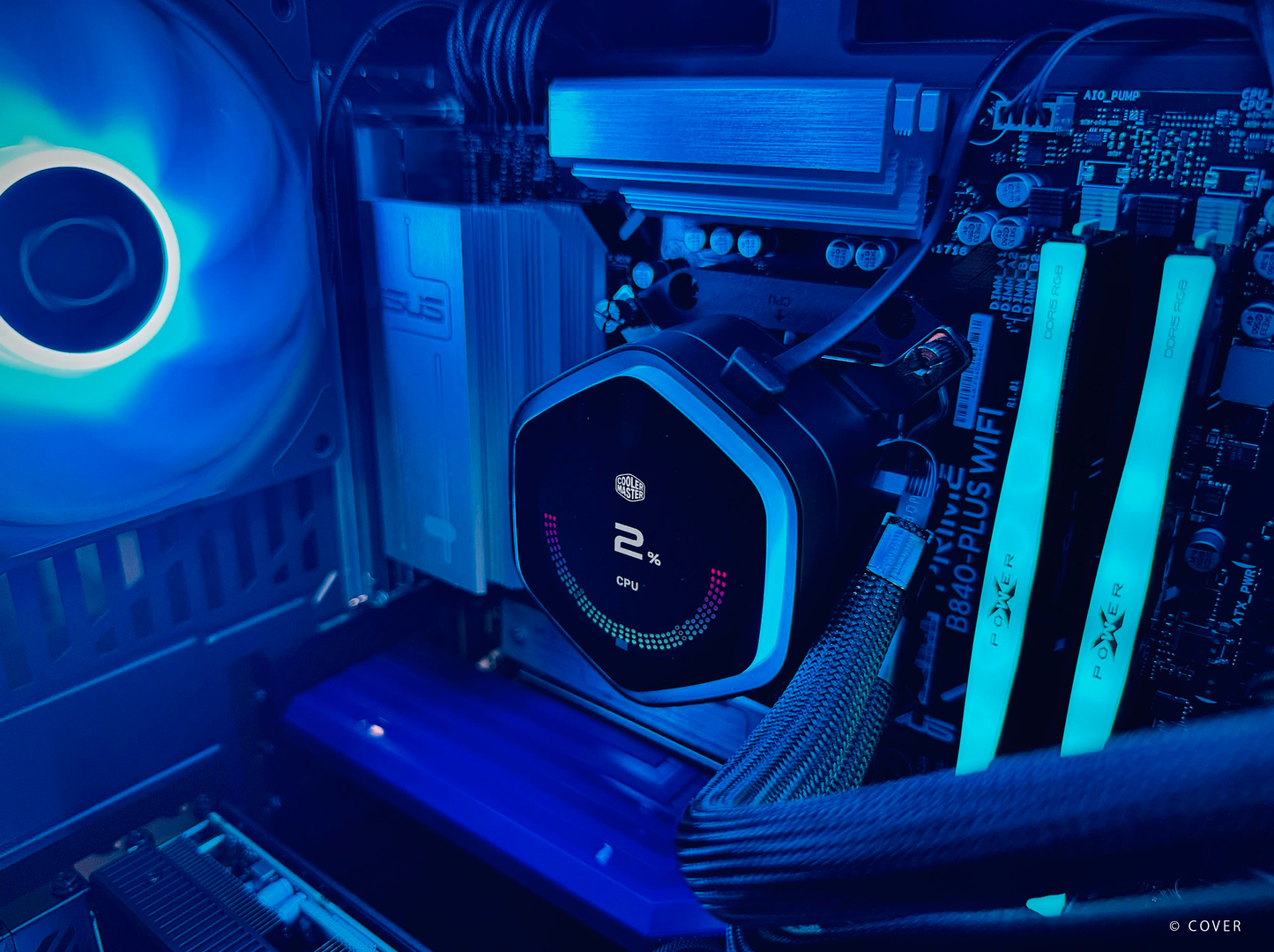 【星街すいせいコラボケース】HYTE Y70/AM5-Ryzen 5 9600X/RTX5060搭載モデル