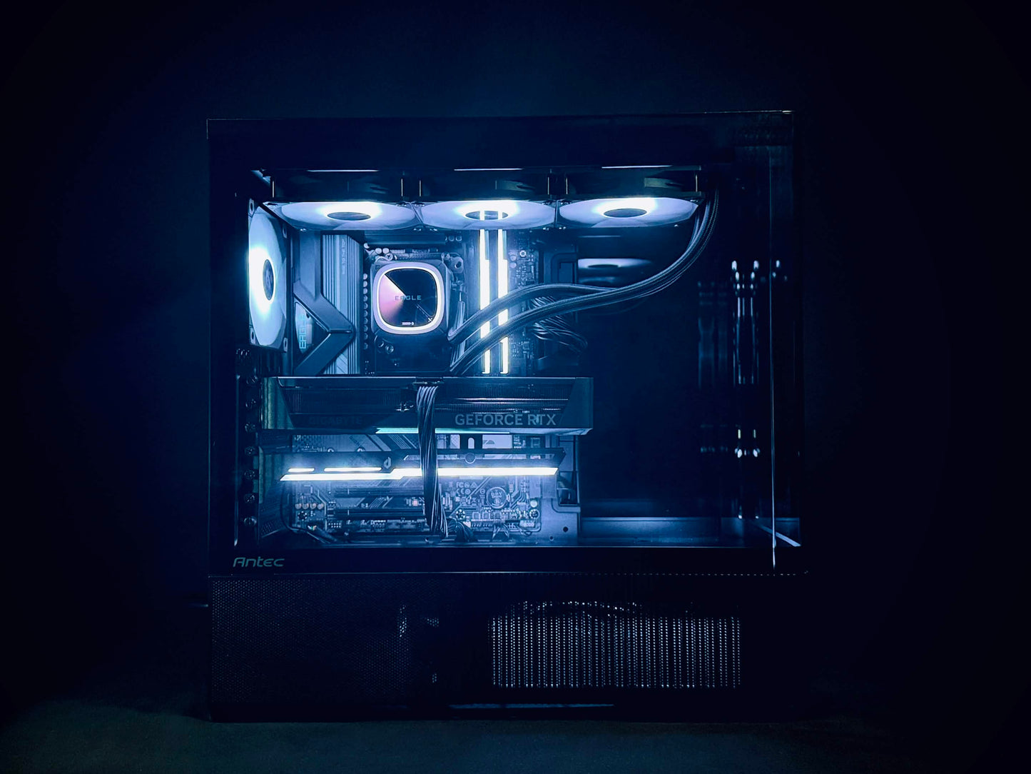 【C6CurveAir Black】AM5-Ryzen 7 9800X3D/RTX5070Ti搭載モデル