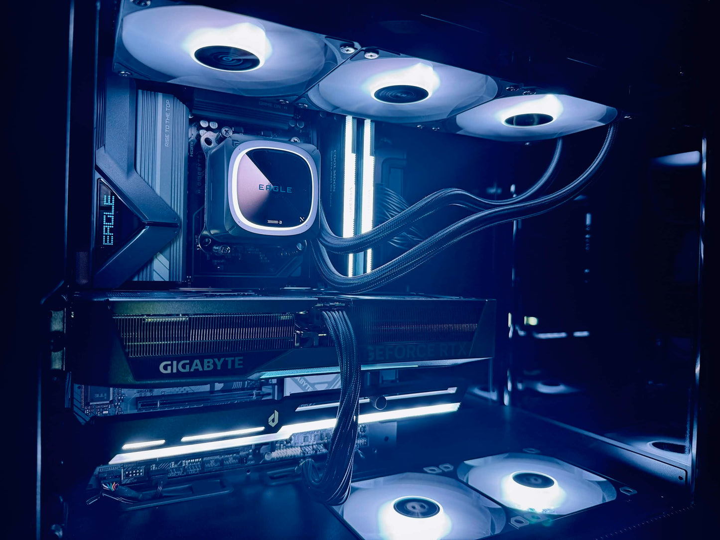 【C6CurveAir Black】AM5-Ryzen 7 9800X3D/RTX5070Ti搭載モデル