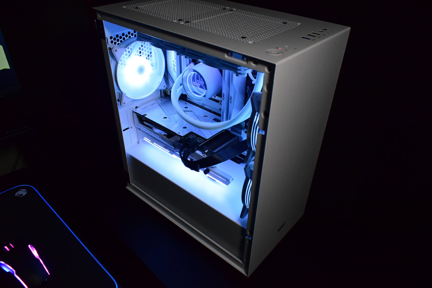 【DLM22 White】14世代 i5/RTX4060Ti搭載モデル