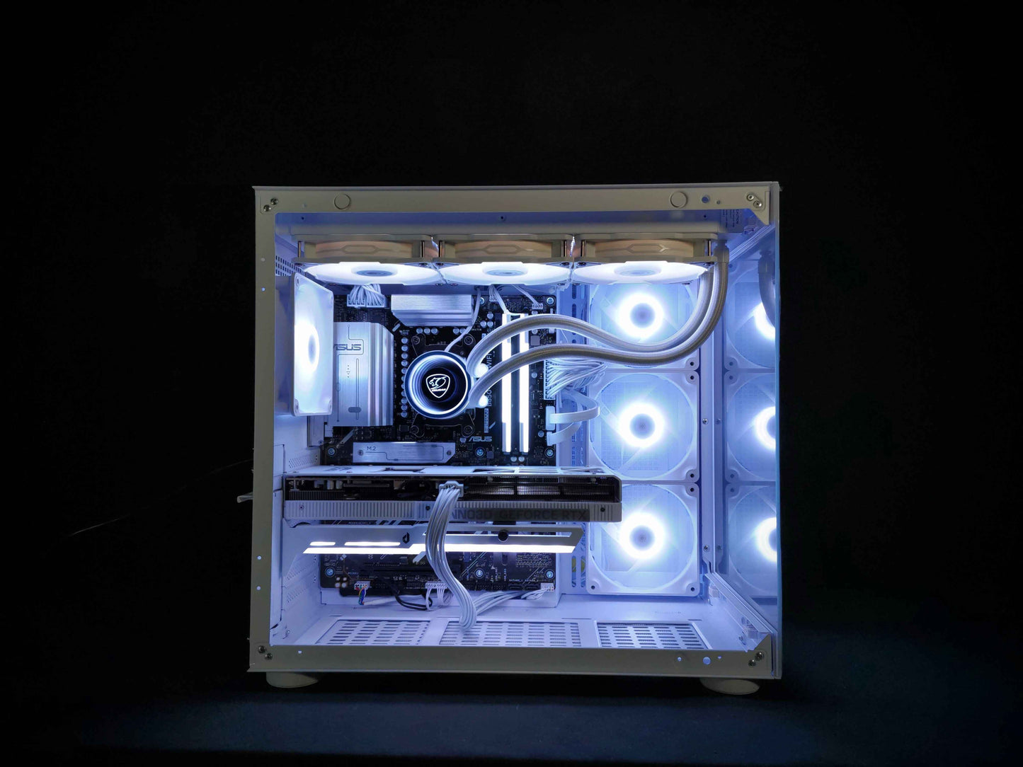 【2026サマーセール】COUGAR FV150 RE White/AM5-Ryzen 7 7800X3D/RTX5070搭載モデル